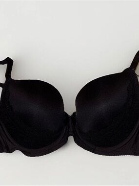 Everyday Smooth Black Underwire Bra - Comfortable Lift